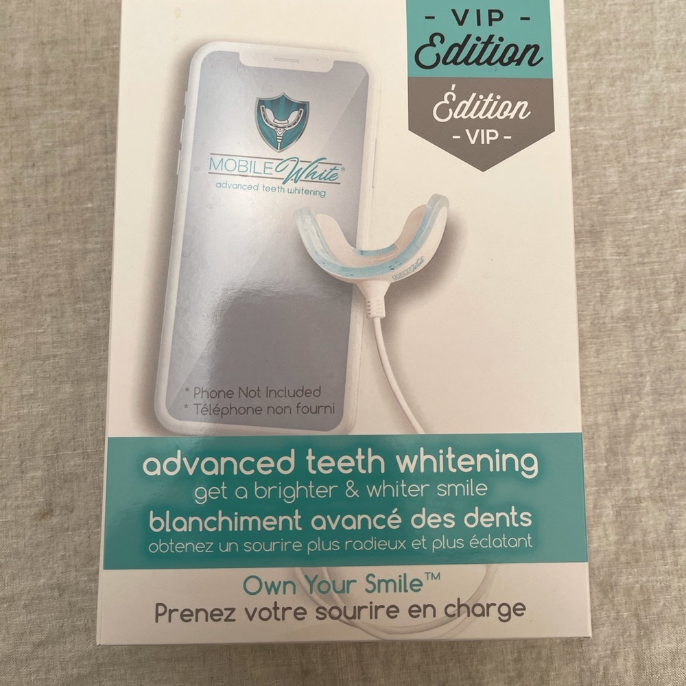 NWT Teeth Mobile Whitening kit